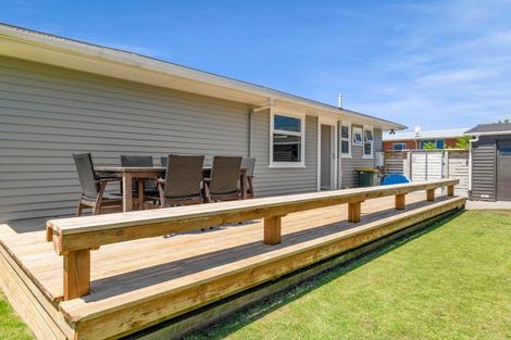 Photo of property in 63 Domett Street, Waitara, 4320