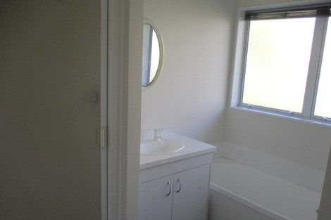 Photo of property in 2 Barraud Place, Pukehangi, Rotorua, 3015