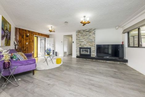 Photo of property in 32 Gracechurch Drive, Flat Bush, Auckland, 2016