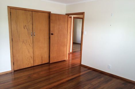 Photo of property in 1/13 Elliott Avenue, Bayview, Auckland, 0629