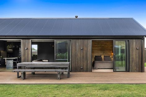 Photo of property in 6 Woodpecker Street, Lake Hawea, Wanaka, 9382