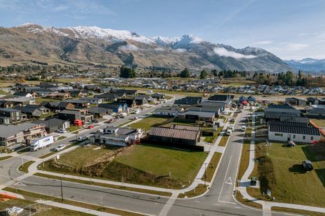 Photo of property in 1 Mason Street, Wanaka, 9305