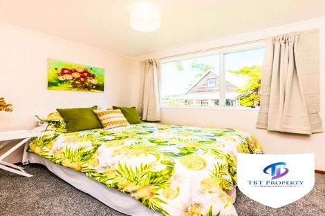 Photo of property in 19 Adel Place, Weymouth, Auckland, 2103