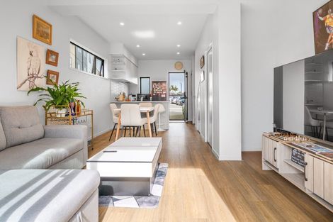 Photo of property in 22/47a Huntington Drive, Huntington Park, Auckland, 2013