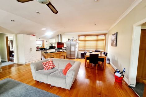 Photo of property in 14 Murray Street, Wallaceville, Upper Hutt, 5018