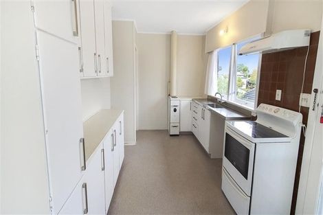 Photo of property in 80 Te Atatu Road, Te Atatu South, Auckland, 0610