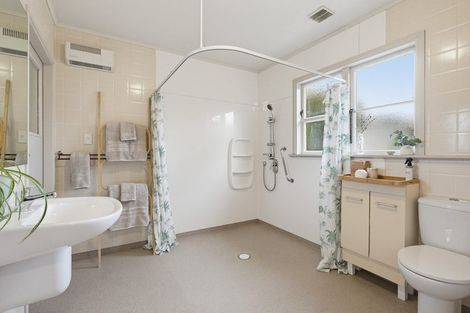 Photo of property in 20 Ottawa Road, Ngaio, Wellington, 6035
