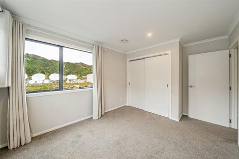 Photo of property in 8 Desert Gold Lane, Wallaceville, Upper Hutt, 5018