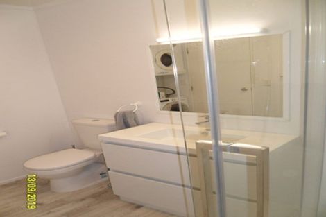 Photo of property in 8 Girton Terrace, Mount Cook, Wellington, 6021