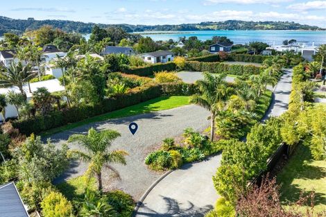 Photo of property in 46a Waimanu Place, Point Wells, 0986