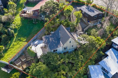 Photo of property in 37 Main Road, Raglan, 3225