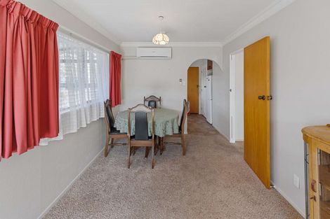 Photo of property in 2/14 Burns Street, Westown, New Plymouth, 4310
