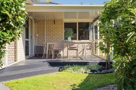 Photo of property in 15 Robinia Place, Ohauiti, Tauranga, 3112