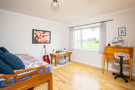 Photo of property in 31 Otawa Drive, West Taratahi, Masterton, 5887