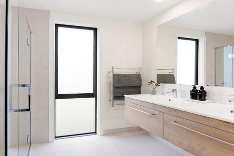 Photo of property in 36 Hugo Shaw Drive, Cambridge, 3434