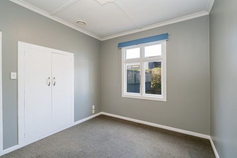 Photo of property in 15 Mary Street, Winton, 9720