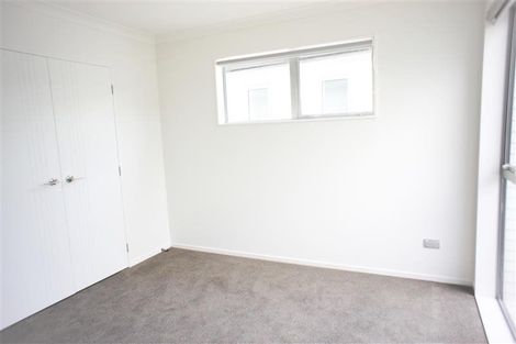 Photo of property in 3 Silvereye Road, Hobsonville, Auckland, 0616