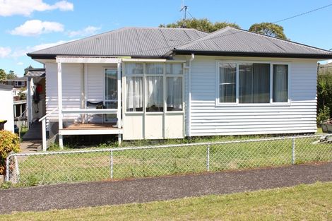 Photo of property in 16 Montrose Road, Waihi, 3610