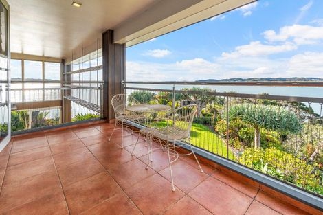 Photo of property in 18 Kaha Place, Russell, 0272