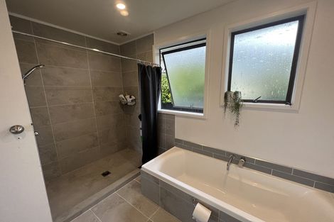 Photo of property in 36 Albatross Road, Red Beach, 0932