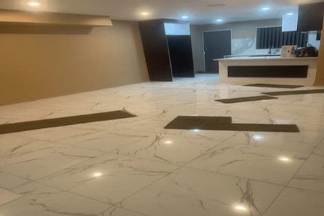 Photo of property in 16 Rogers Road, Manurewa, Auckland, 2102