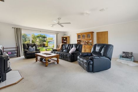 Photo of property in 16 Hydro Road, Edgecumbe, 3120