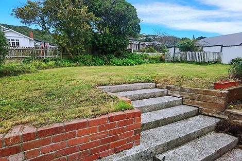 Photo of property in 343 Karori Road, Karori, Wellington, 6012