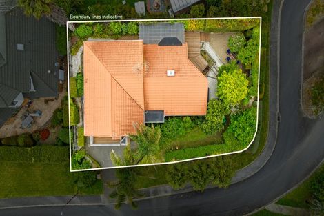 Photo of property in 12 Stonedge Lane, Rosedale, Auckland, 0632