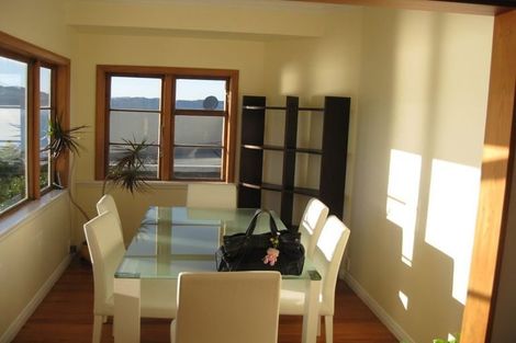 Photo of property in 93 Maupuia Road, Maupuia, Wellington, 6022