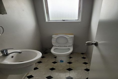 Photo of property in 1/39 Seabrook Avenue, New Lynn, Auckland, 0600