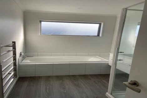 Photo of property in 3 William Dawson Crescent, Wigram, Christchurch, 8025