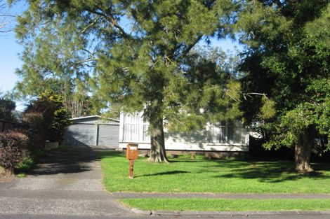 Photo of property in 8 Harrow Place, Manurewa, Auckland, 2102