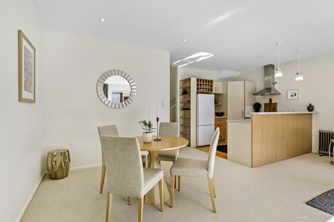 Photo of property in 7 Futuna Close, Karori, Wellington, 6012