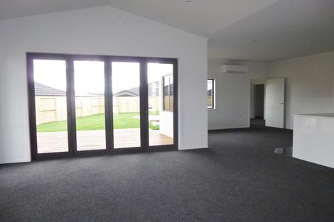 Photo of property in 8 Batten Drive, Flagstaff, Hamilton, 3210