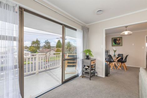 Photo of property in 17 Hakanoa Street, Huntly, 3700