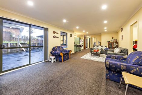 Photo of property in 7 Alta Terrace, Flat Bush, Auckland, 2019