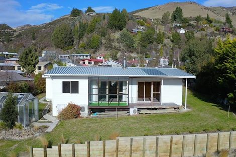 Photo of property in 17 Paisley Place, Roxburgh, 9500