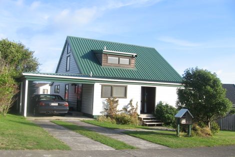 Photo of property in 24 Mercury Way, Whitby, Porirua, 5024