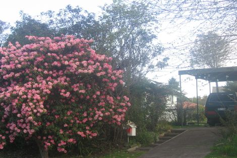 Photo of property in 2 Horoeka Street, Springfield, Rotorua, 3015