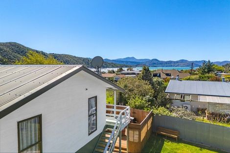 Photo of property in 296 Waikawa Road, Waikawa, Picton, 7220