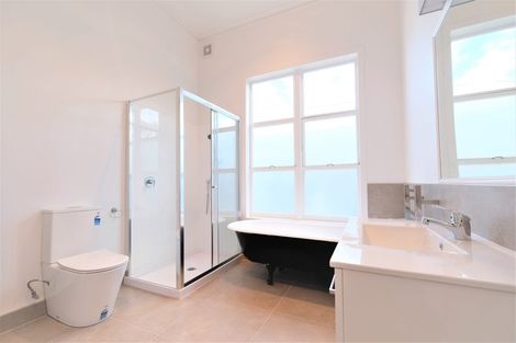 Photo of property in 2 Leslie Avenue, Sandringham, Auckland, 1025