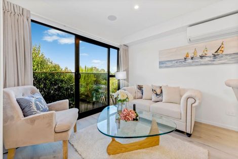 Photo of property in 3/14 Kerswill Place, Pakuranga, Auckland, 2010