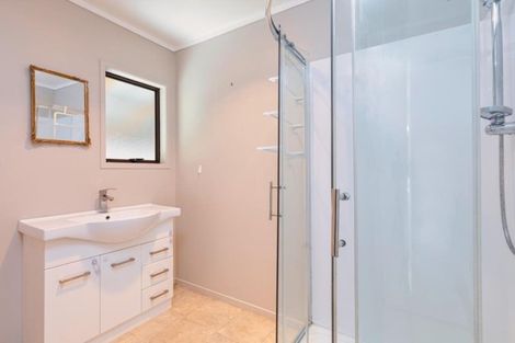 Photo of property in 2/34 School Road, Morningside, Auckland, 1021