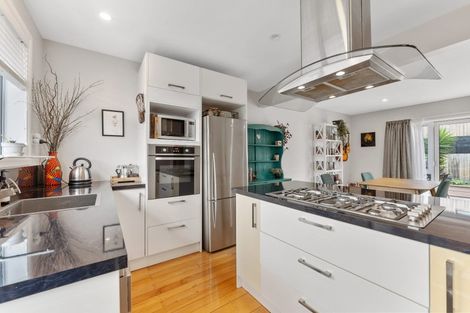 Photo of property in 3/29 Heywood Terrace, Richmond, Christchurch, 8013