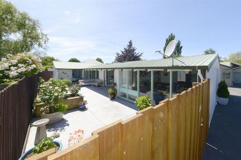 Photo of property in 27a Meadow Street, Papanui, Christchurch, 8052