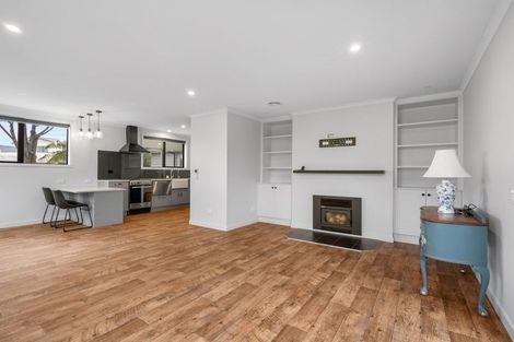 Photo of property in 12 Rimu Street, Levin, 5510