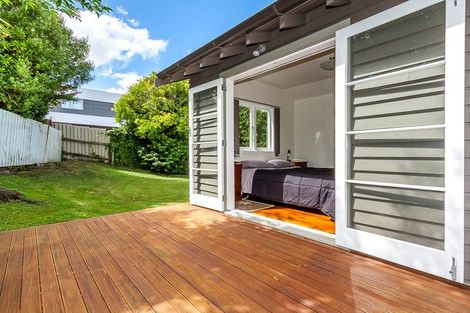 Photo of property in 3 Miles Place, Awapuni, Palmerston North, 4412