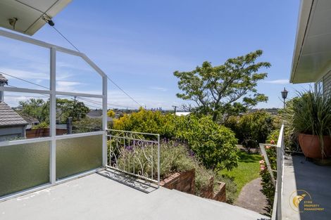 Photo of property in 3a Temple Street, Meadowbank, Auckland, 1072