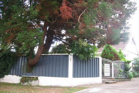 Photo of property in 7 Pohutukawa Street, Woburn, Lower Hutt, 5010