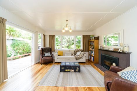Photo of property in 2 Ascot Street, Hokowhitu, Palmerston North, 4410